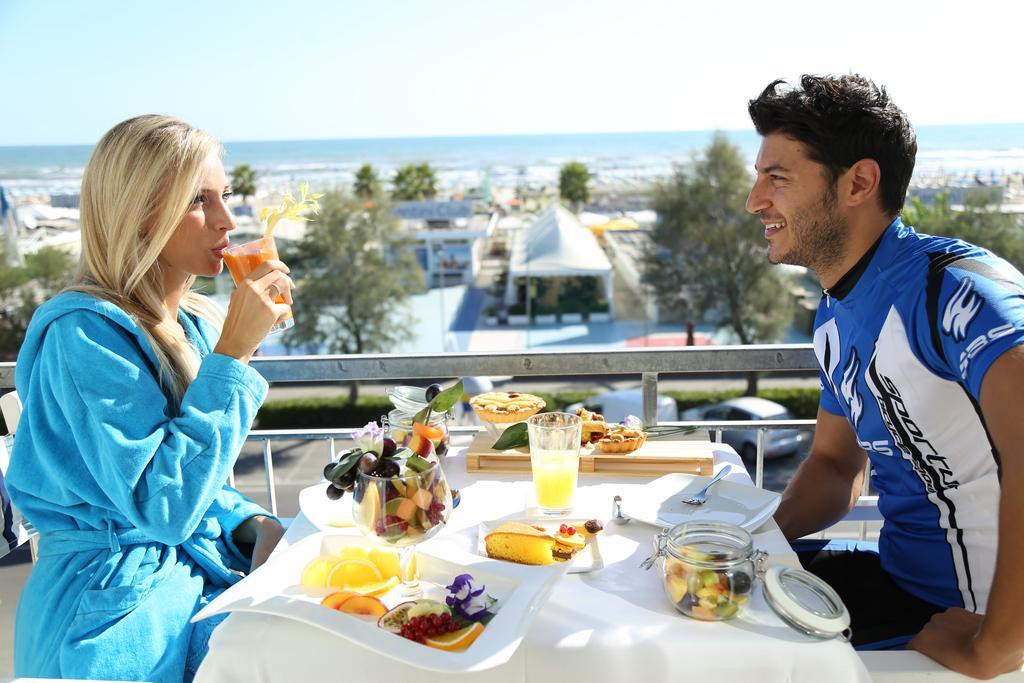 Sportur Club Hotel Cervia Ngoại thất bức ảnh