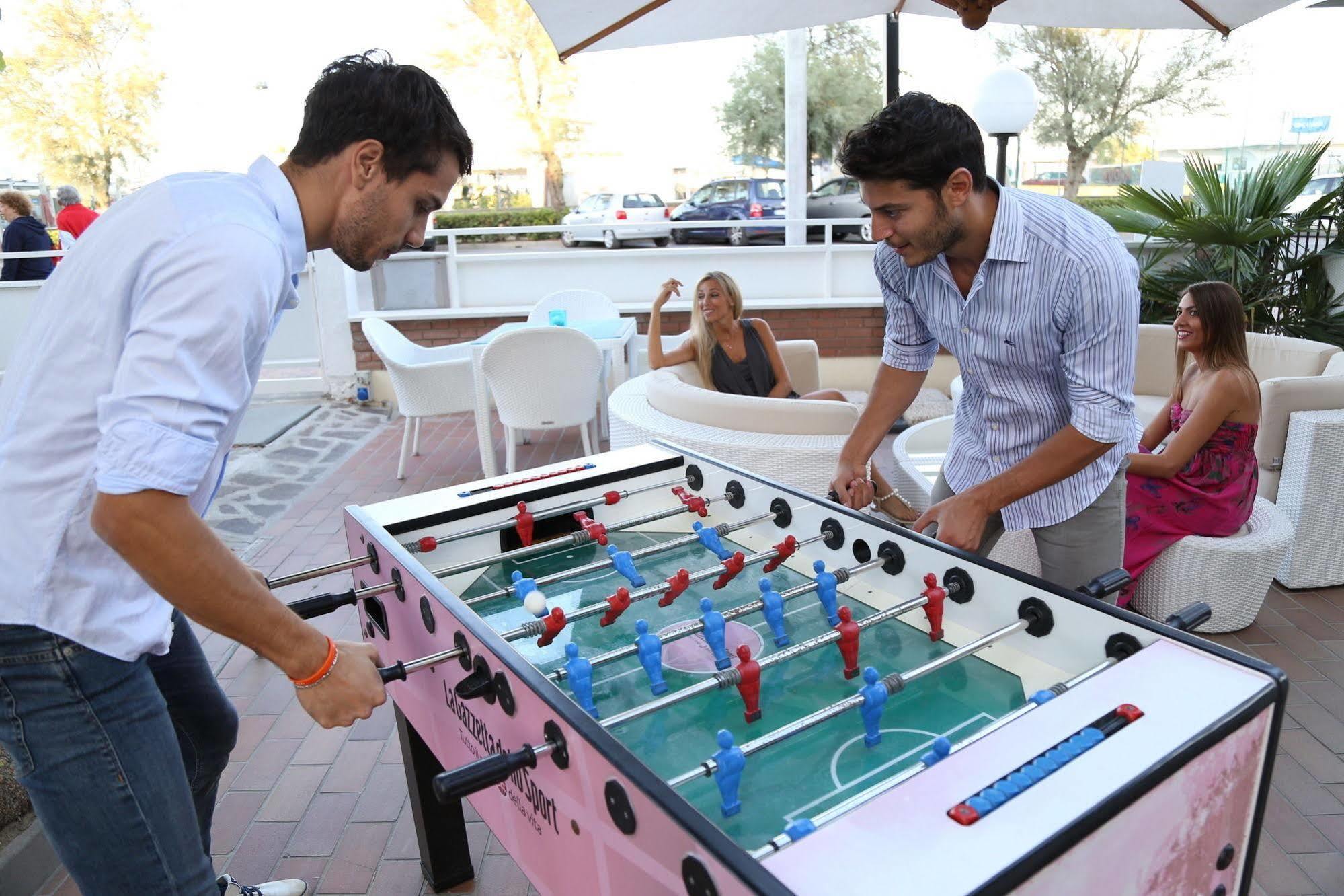 Sportur Club Hotel Cervia Ngoại thất bức ảnh